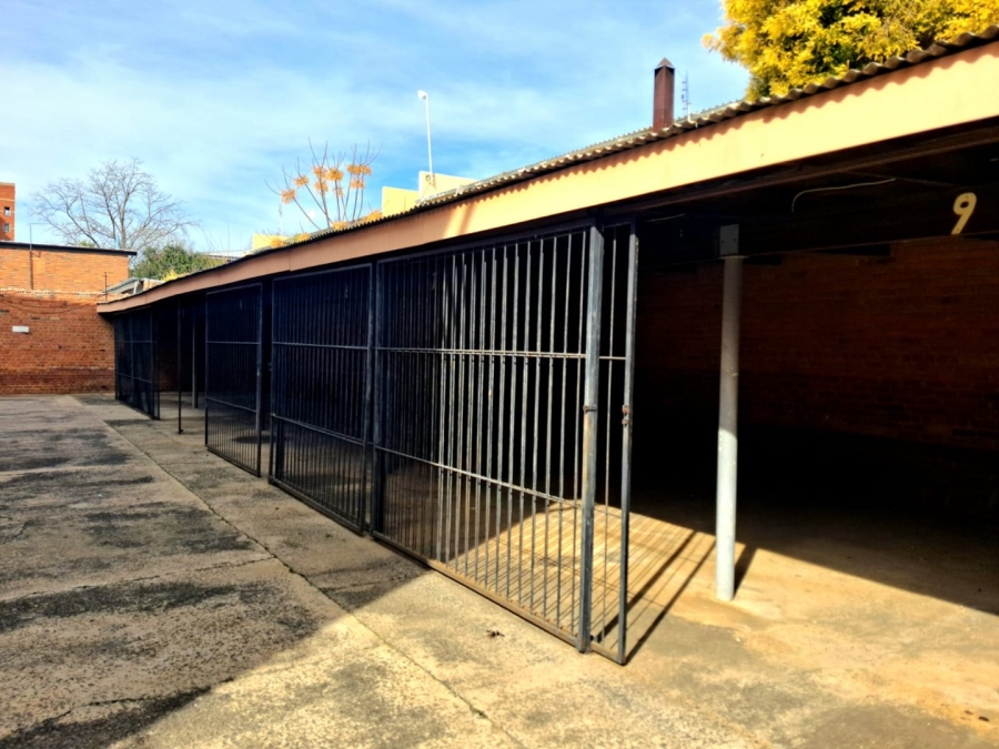 4 Bedroom Property for Sale in Willows Free State